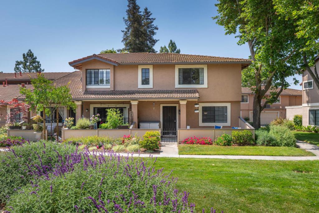 A property available for sale at 32864 Arbor Vine Drive 40, Union City, CA 94587.