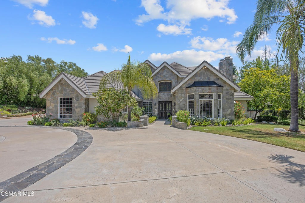 A property available for sale at 3840 Castle View Road, Agoura Hills, CA 91301.