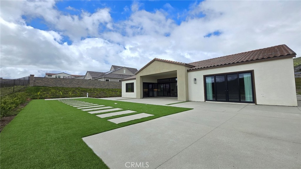 A property available for rent at 18431 Boulder blf, Silverado, CA 92676.