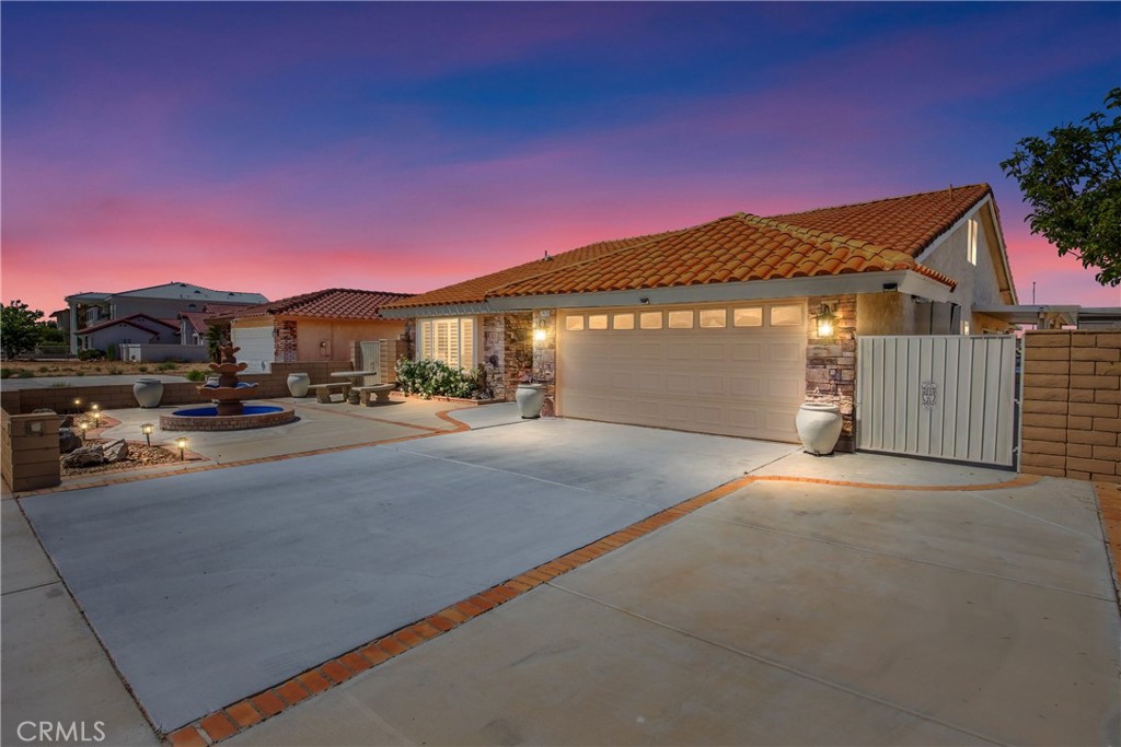 A property available for sale at 27470 Lakeview Drive, Helendale, CA 92342.