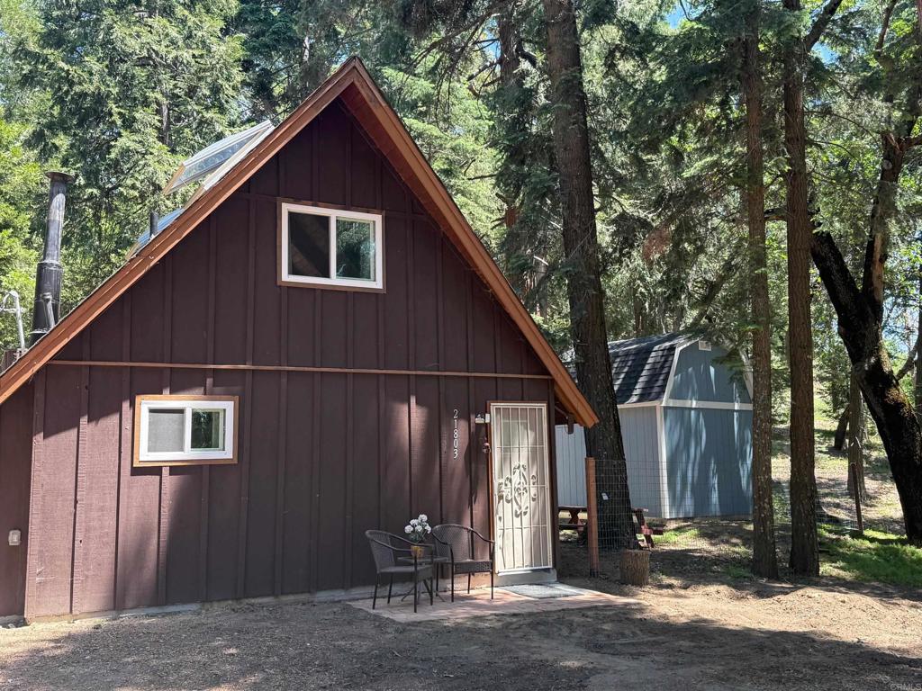 A property available for sale at 21803 Crestline Road, Palomar Mountain, CA 92060.