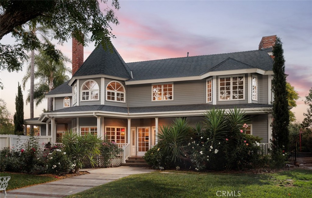 A property available for sale at 10762 Meads, Orange, CA 92869.