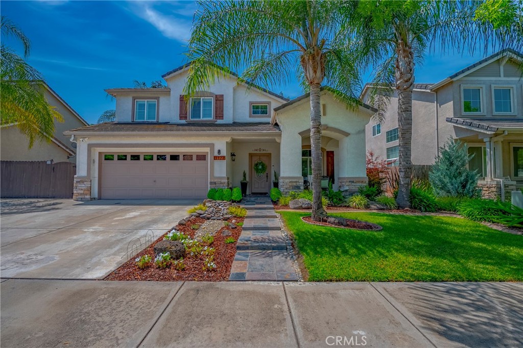 A property available for sale at 1122 Moonbeam Way, Turlock, CA 95382.