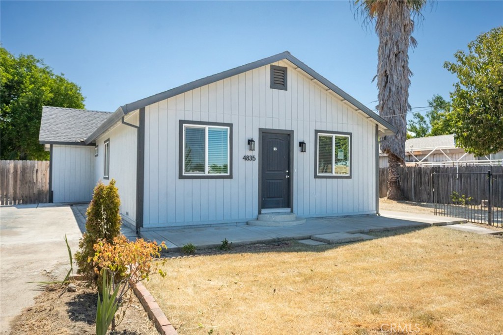 A property available for sale at 4835 Arboga Road, Olivehurst, CA 95961.