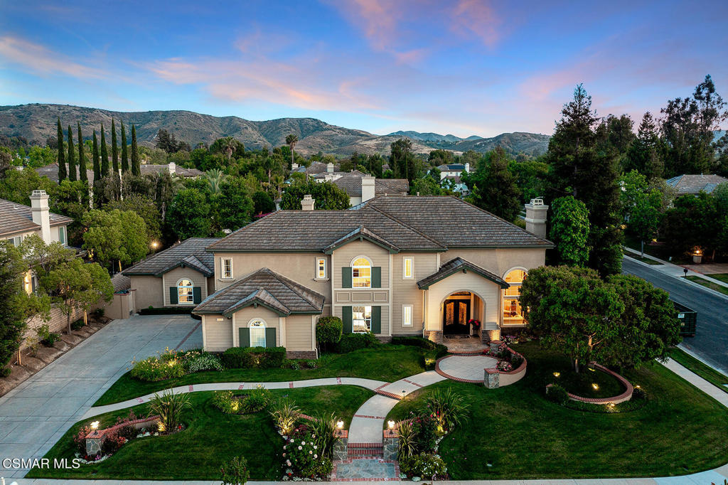A property available for sale at 684 Noble Road, Simi Valley, CA 93065.