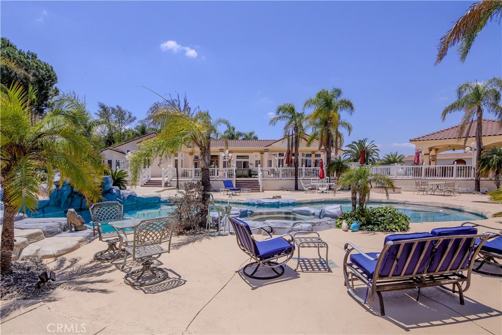 A property available for sale at 17470 Vanderhill Circle, Perris, CA 92570.