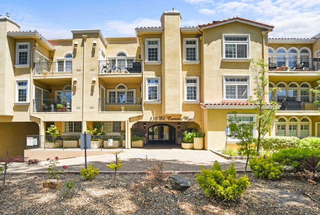 A property available for sale at 530 El Camino Real 107, Burlingame, CA 94010.