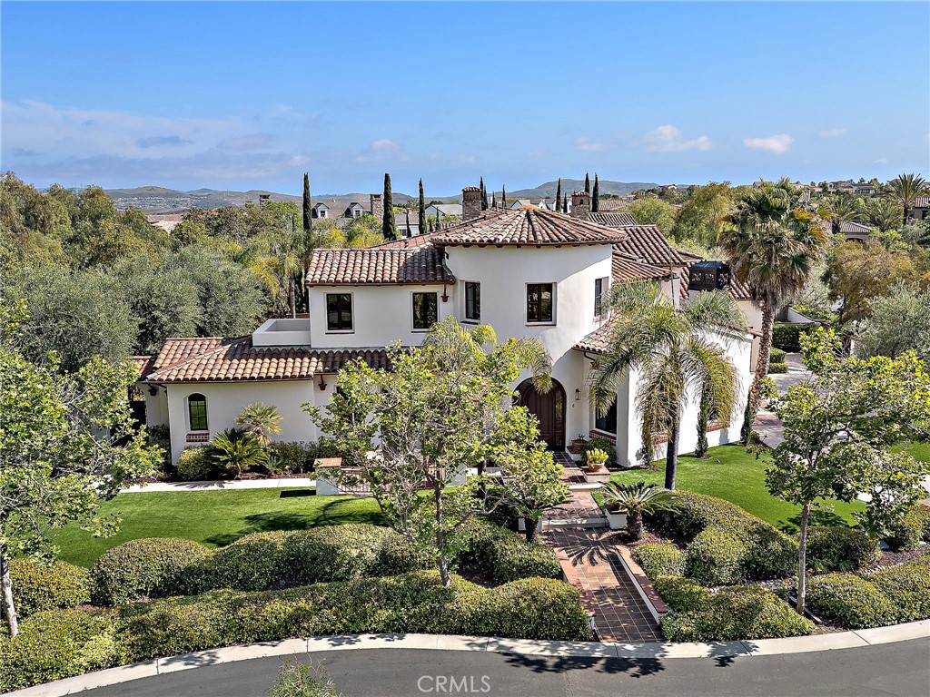 A property available for sale at 6 Rickie, Ladera Ranch, CA 92694.