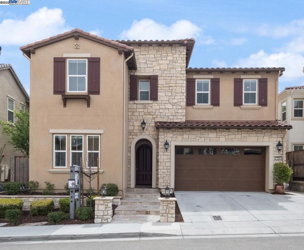 A property available for sale at 7259 Lembert Hills Dr, Dublin, CA 94568.