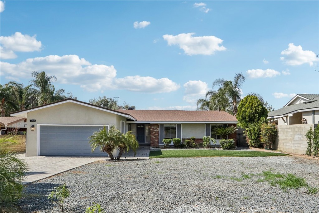 A property available for sale at 13171 13169 Phillippi Avenue, Sylmar, CA 91342.