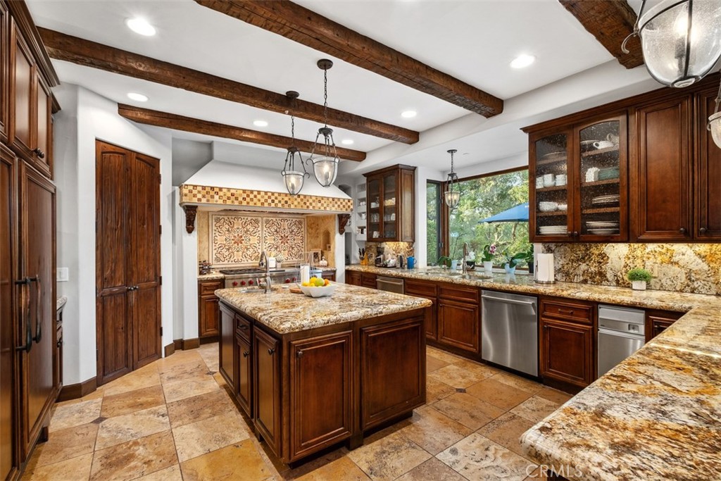 A property available for sale at 2 Fresian, Coto de Caza, CA 92679.