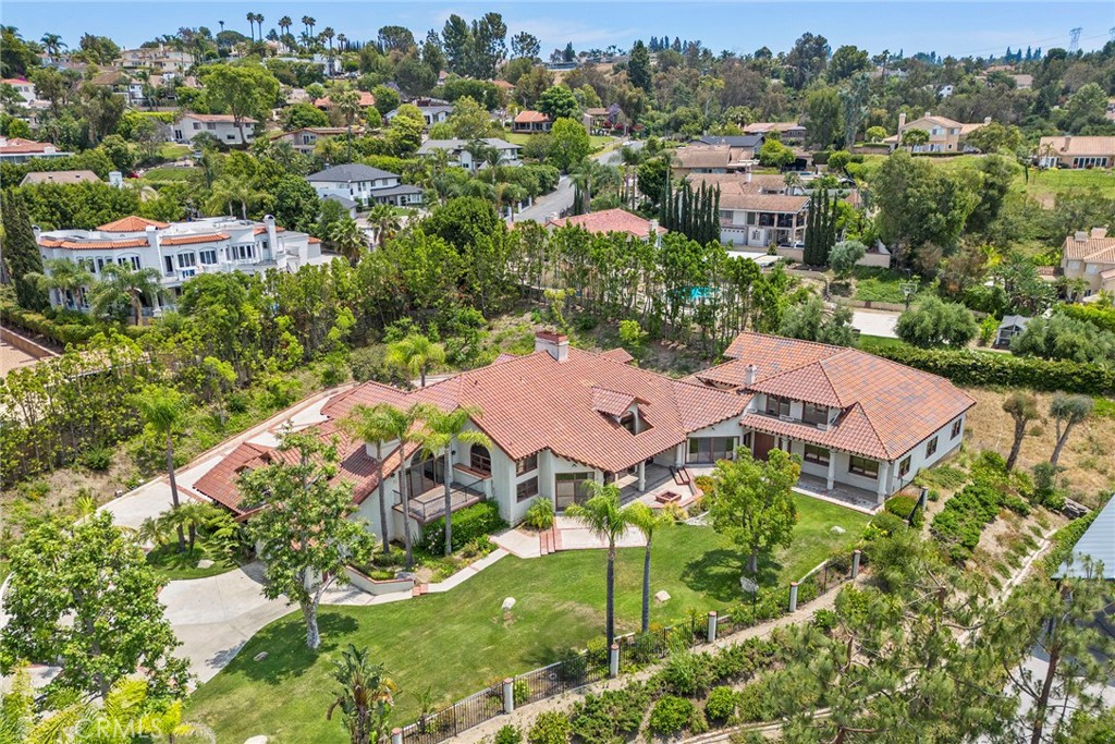 A property available for sale at 7580 E Martella Lane, Anaheim Hills, CA 92808.