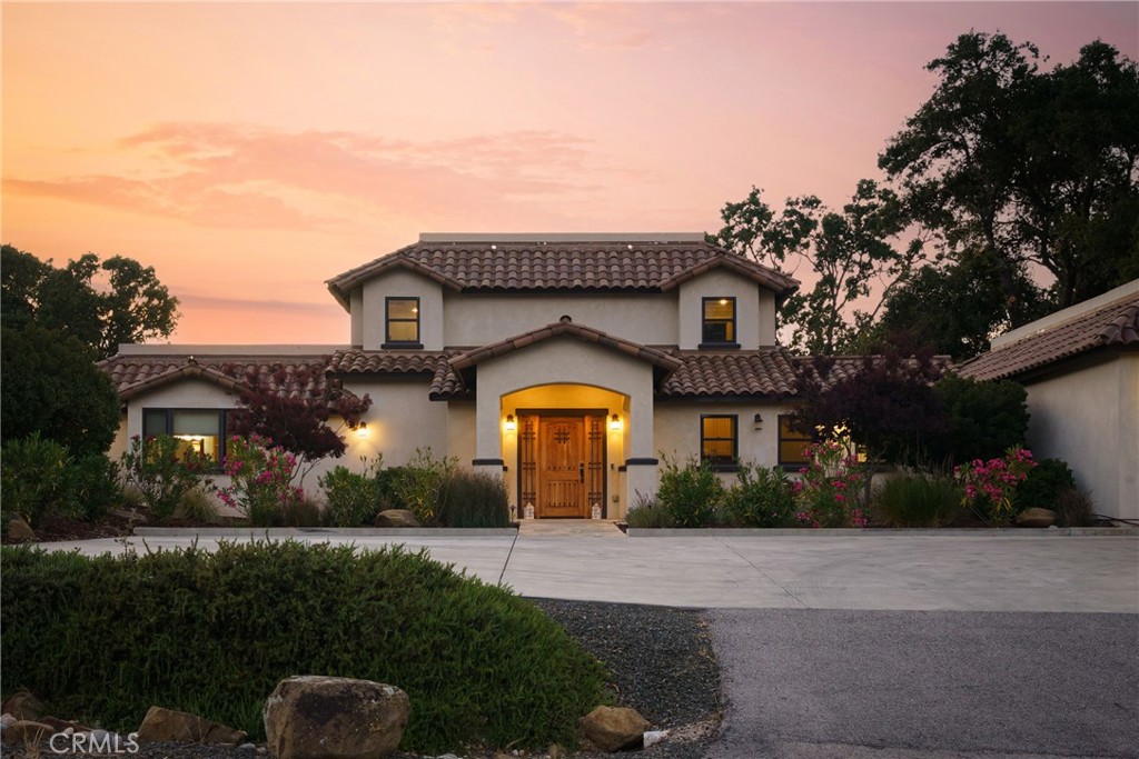 A property available for sale at 10270 Santa Ana Road, Atascadero, CA 93422.