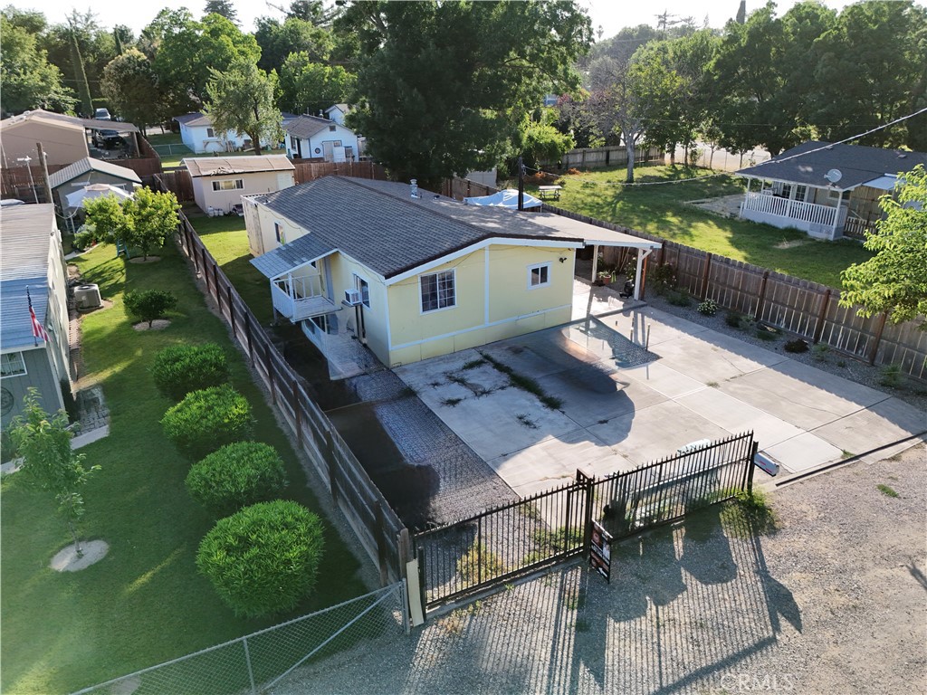 A property available for sale at 425 Santa Maria AVE, Gerber, CA 96035.