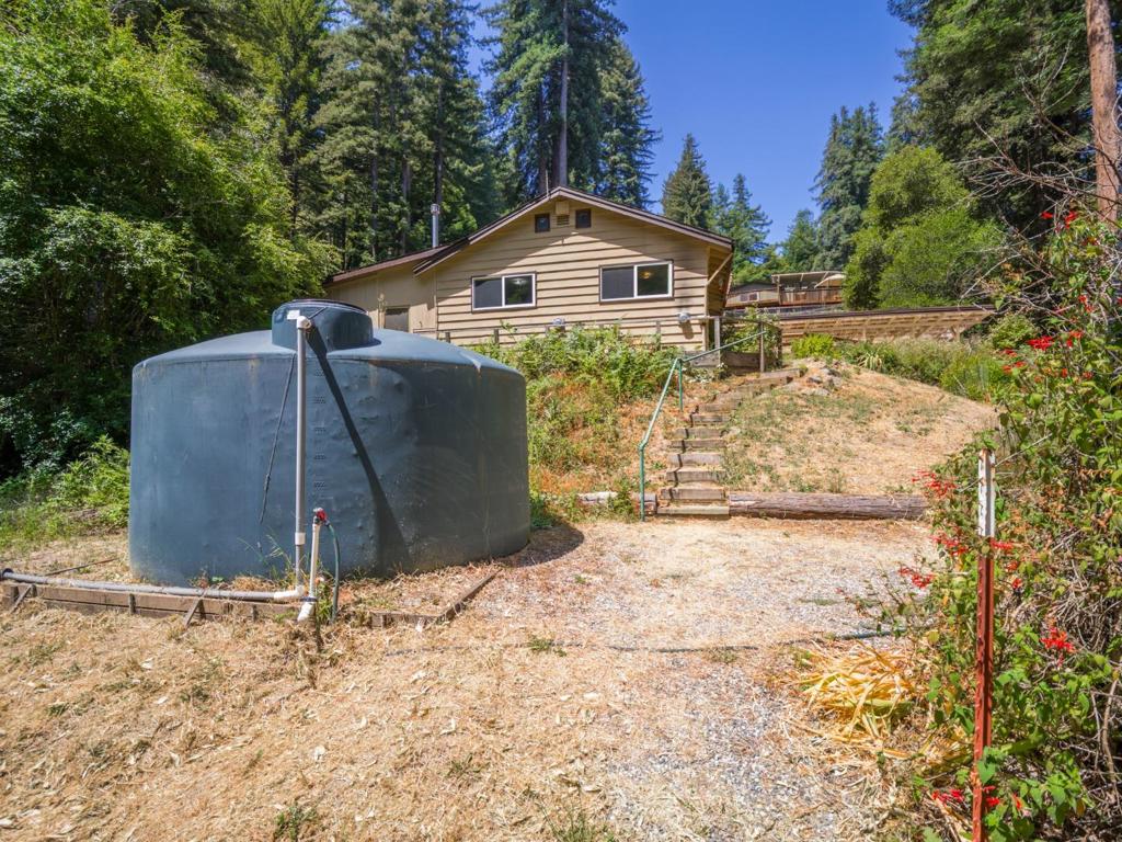 A property available for sale at 1725 Early Drive, Felton, CA 95018.