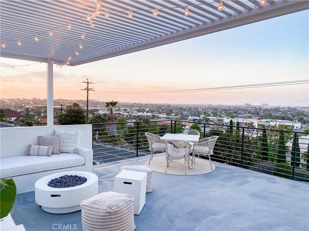 A property available for sale at 4309 Mesa Street, Torrance, CA 90505.