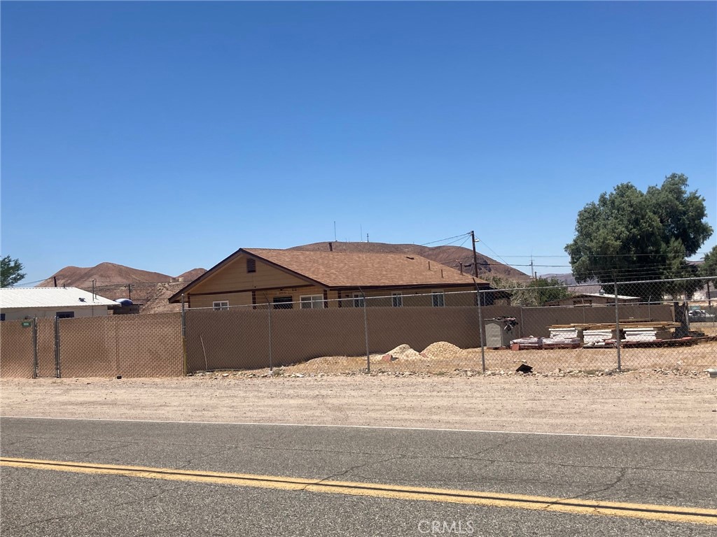 A property available for sale at 35590 Santa Fe Street, Daggett, CA 92327.