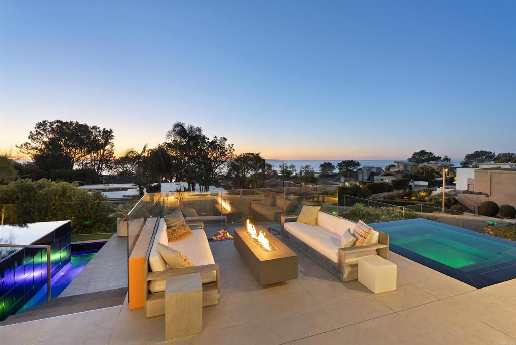 A property available for sale at 13675 Pine Needles Dr., Del Mar, CA 92014.