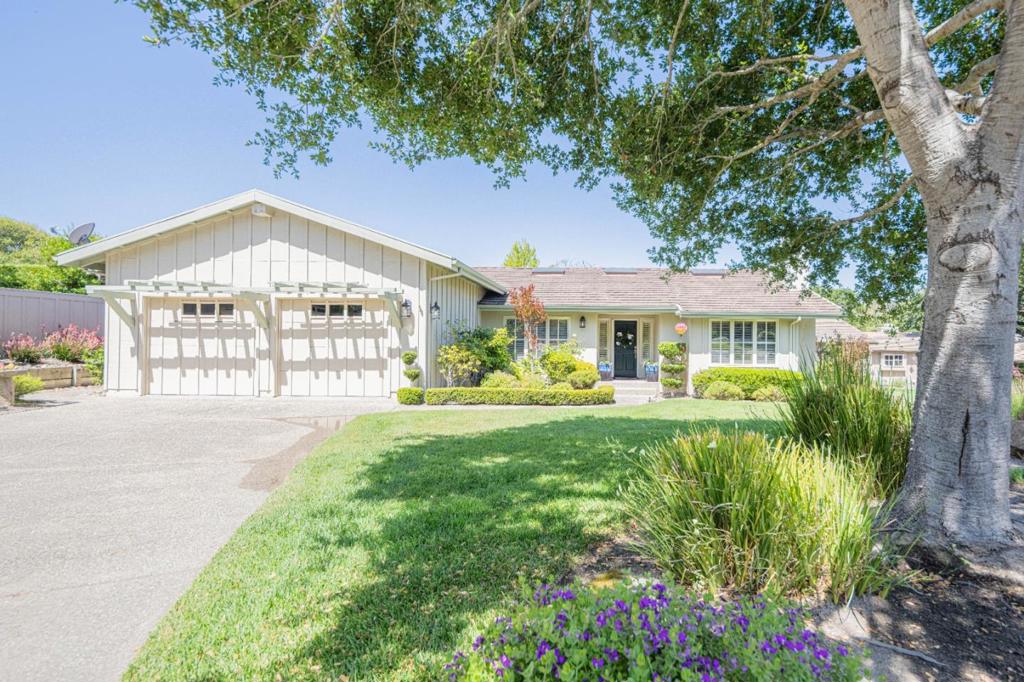 A property available for sale at 25552 Meadowview Circle, Salinas, CA 93908.