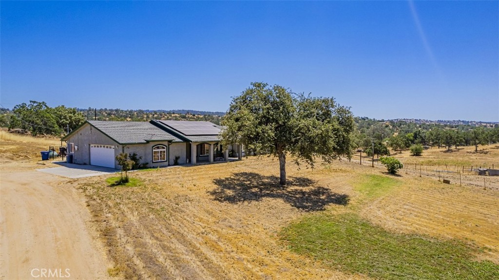 A property available for sale at 35095 Rough Rider Way, Raymond, CA 93653.