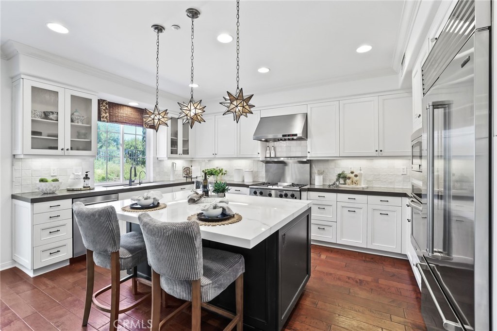 A property available for sale at 11 Heartwood Way, Aliso Viejo, CA 92656.