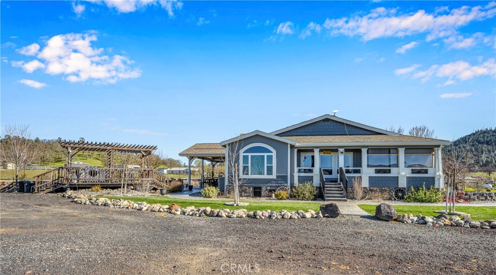 A property available for sale at 17432 Sendero Way, Lower Lake, CA 95457.