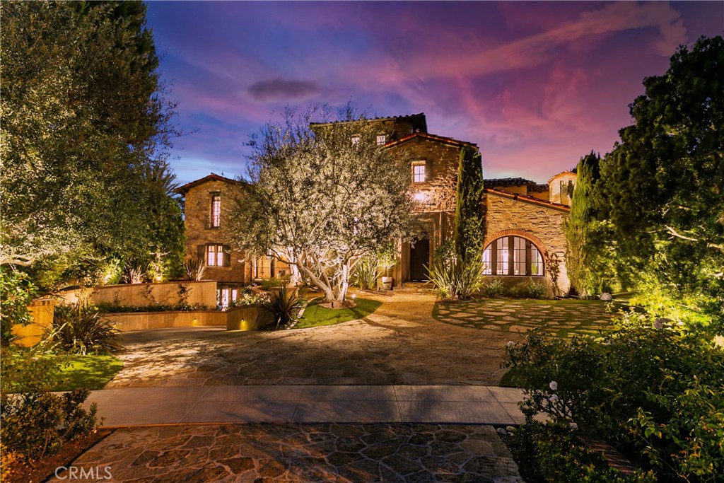 A property available for sale at 4 Thomas Road, Ladera Ranch, CA 92694.