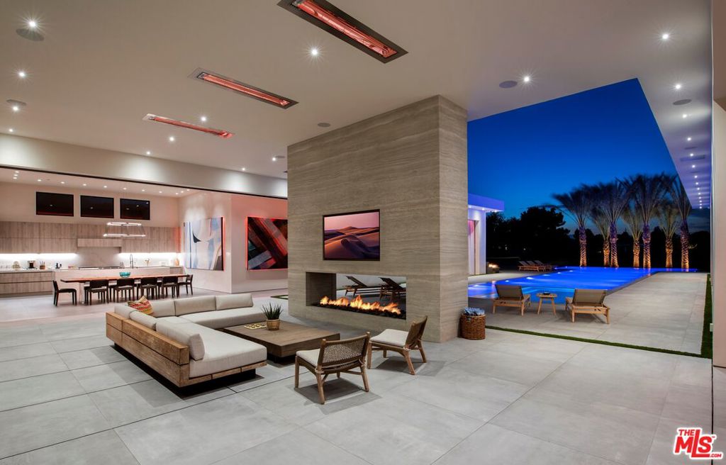 A property available for sale at 52435 Ross Avenue, La Quinta, CA 92253.