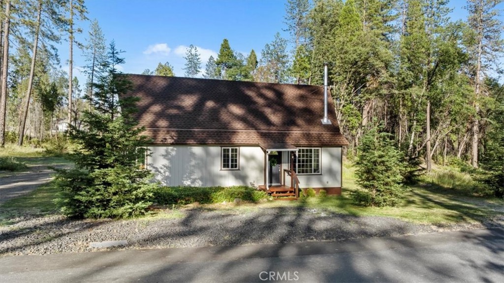 A property available for sale at 8 Meadow Lane, Berry Creek, CA 95916.