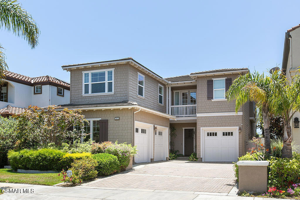 A property available for sale at 4014 Caribbean Street, Oxnard, CA 93035.