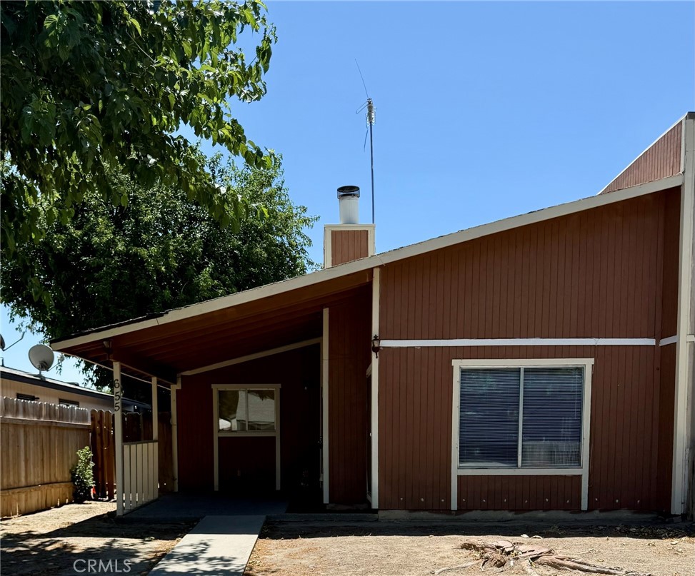 A property available for sale at 655 S Coalinga Street, Coalinga, CA 93210.
