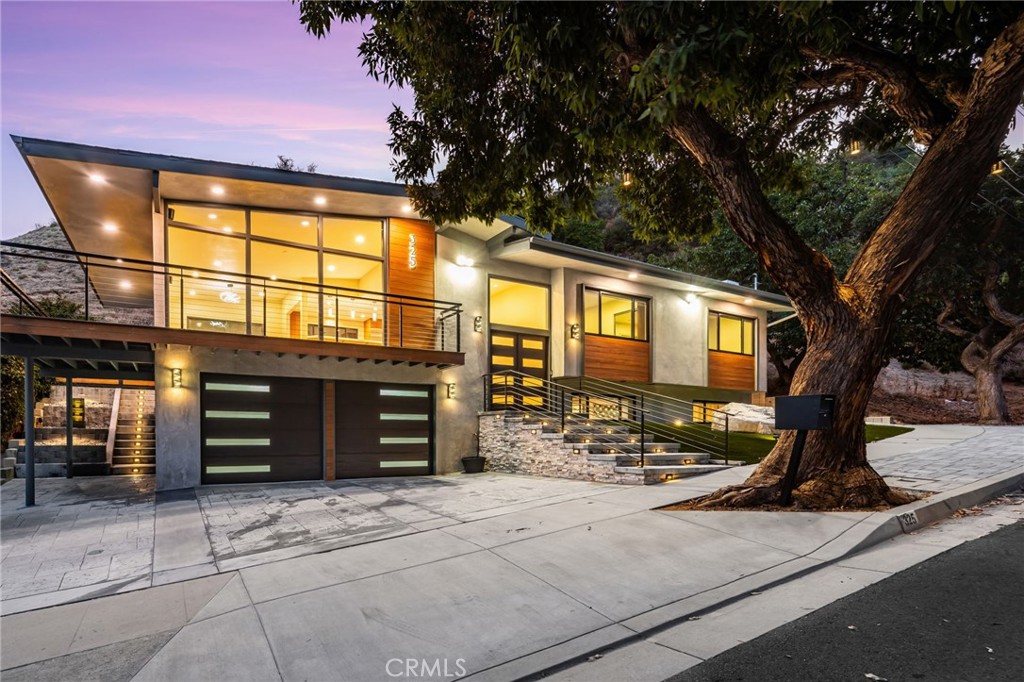 A property available for sale at 325 N Madison Avenue, Monrovia, CA 91016.