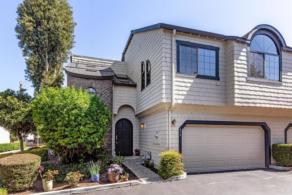 A property available for sale at 478 W Sunnyoaks Avenue, Campbell, CA 95008.