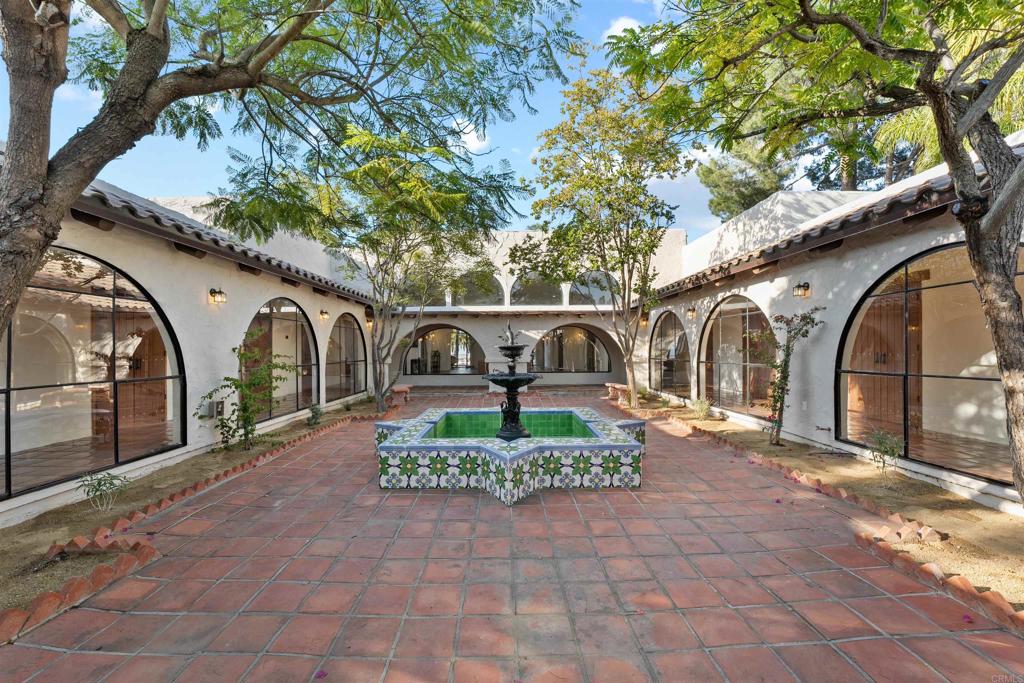A property available for sale at 28690 Mountain Lilac Road, Escondido, CA 92026.