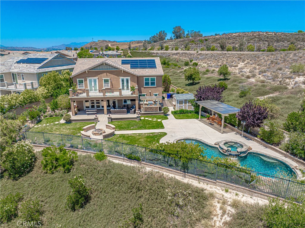 A property available for sale at 22348 Driftwood Court, Saugus, CA 91350.