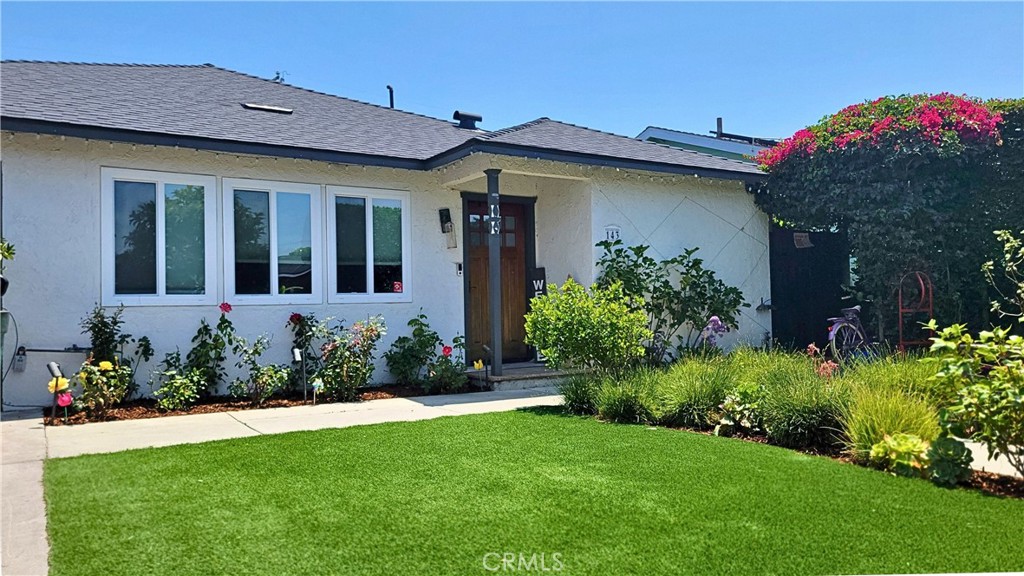 A property available for sale at 143 Warren Avenue, Santa Paula, CA 93060.