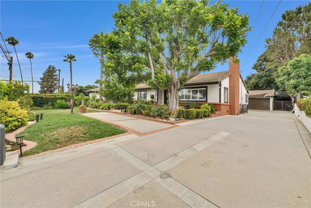 A property available for sale at 1115 E Sierra Madre Avenue, Glendora, CA 91741.