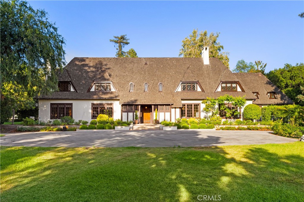 A property available for sale at 1200 S Arroyo Boulevard, Pasadena, CA 91105.