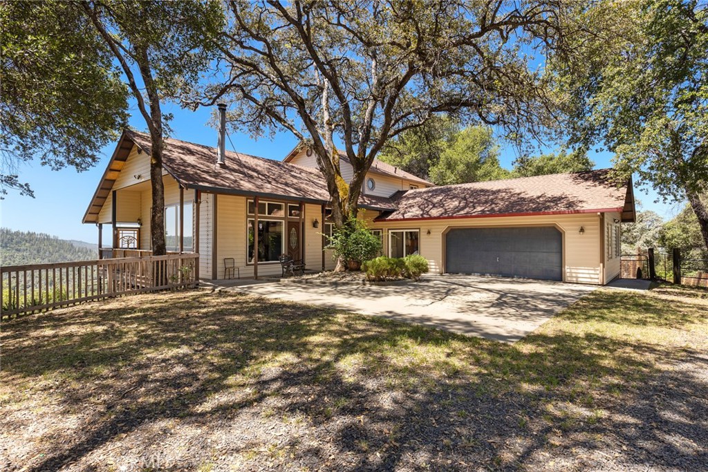 A property available for sale at 188 Patton Peak Road, Oroville, CA 95965.