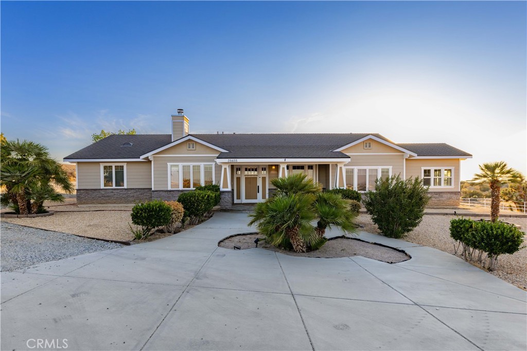 A property available for sale at 35655 52nd Street E, Palmdale, CA 93552.
