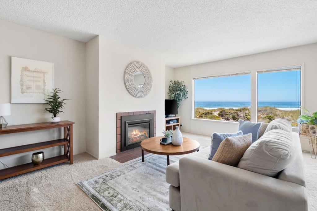 A property available for sale at 101 Shell Drive 227, Watsonville, CA 95076.