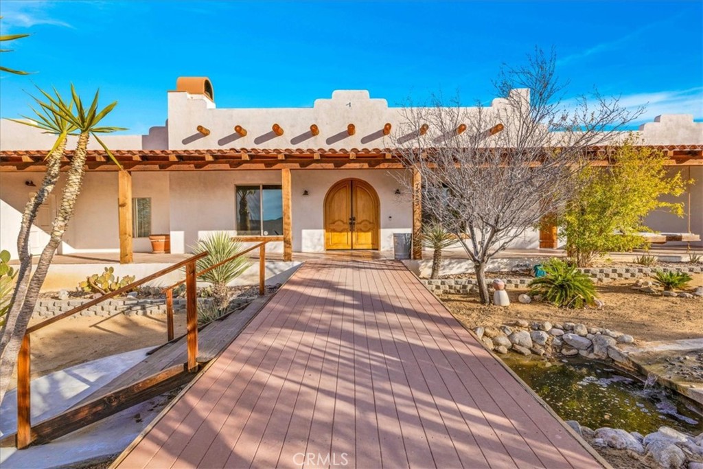 A property available for sale at 7423 Juniper Road, Joshua Tree, CA 92252.