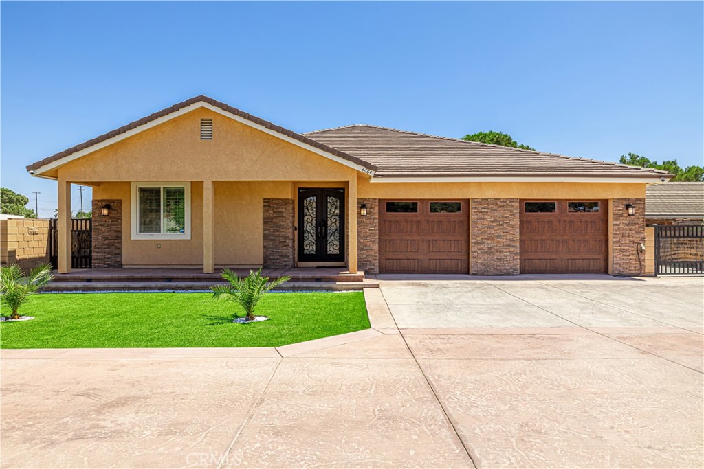 A property available for sale at 4664 Quartz Hill Road, Quartz Hill, CA 93536.