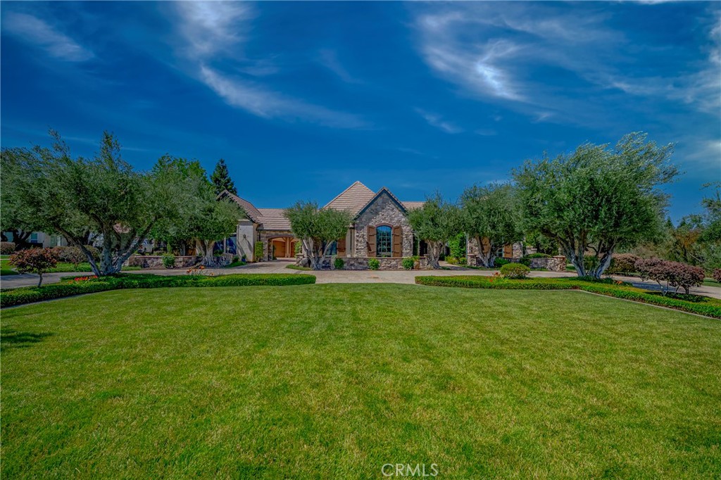 A property available for sale at 2882 Trovare Court, Merced, CA 95340.