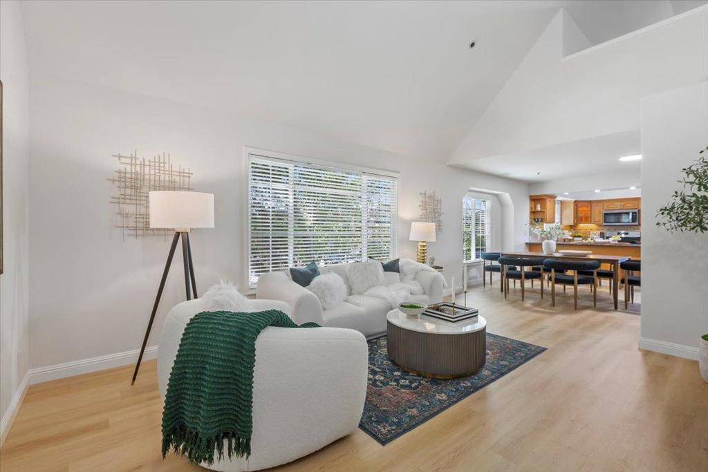 A property available for sale at 10090 Pasadena Avenue B4, Cupertino, CA 95014.