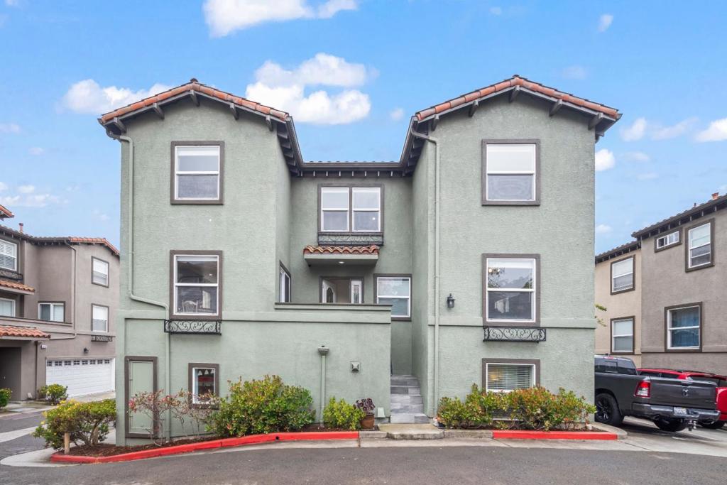 A property available for sale at 316 Hoffman Street, Colma, CA 94014.
