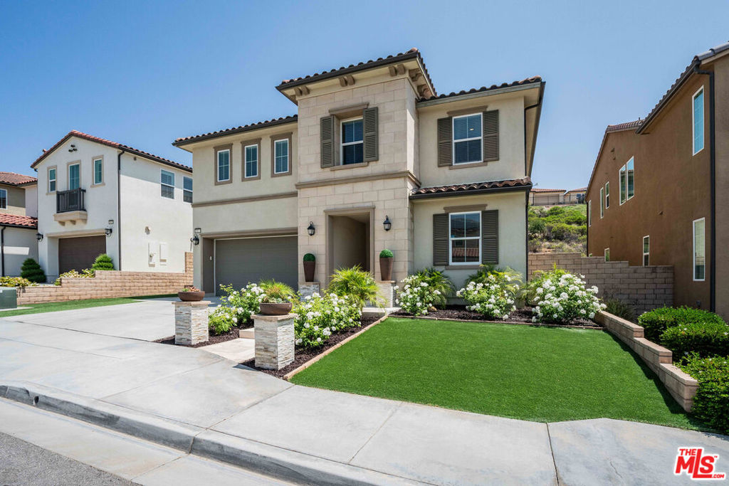 A property available for sale at 19173 Lauren Lane, Santa Clarita, CA 91350.