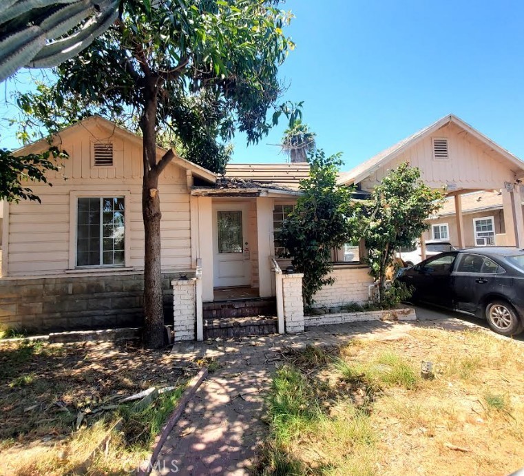A property available for sale at 4739 Ivy Street, Pico Rivera, CA 90660.