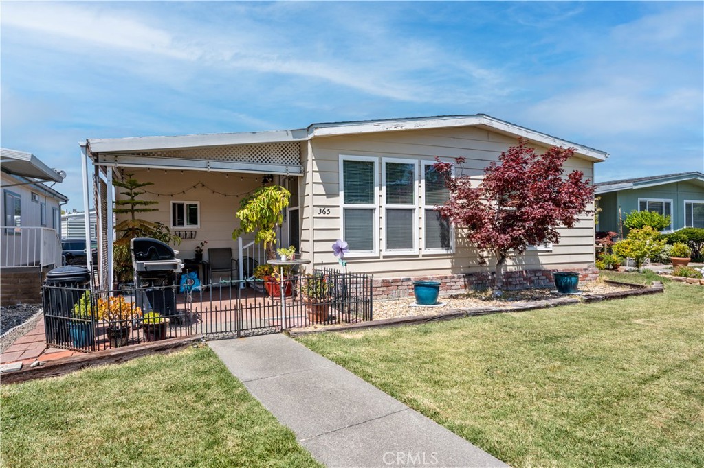 A property available for sale at 365 Circulo San Marcus, Rohnert Park, CA 94928.