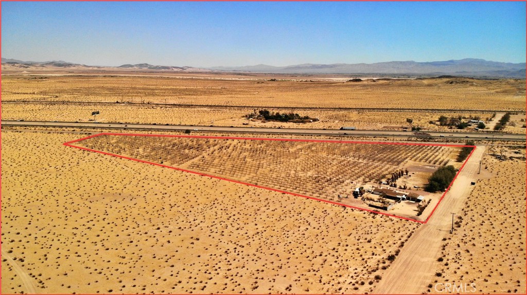 A property available for sale at 45534 Hacienda Road, Yermo, CA 92398.